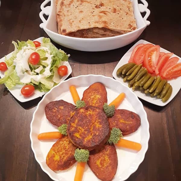 طرز تهیه کوکو هویج طرز تهیه کوکو هویج و سیب زمینی طرز تهیه کوکو با تفاله هویج طرز تهیه کوکو مجلسی طرز تهیه انواع کوکو سبزیجات کوکو زردک کوکو بادمجان و هویج کوکوی هویج رژیمی کوکو هویج دونفره