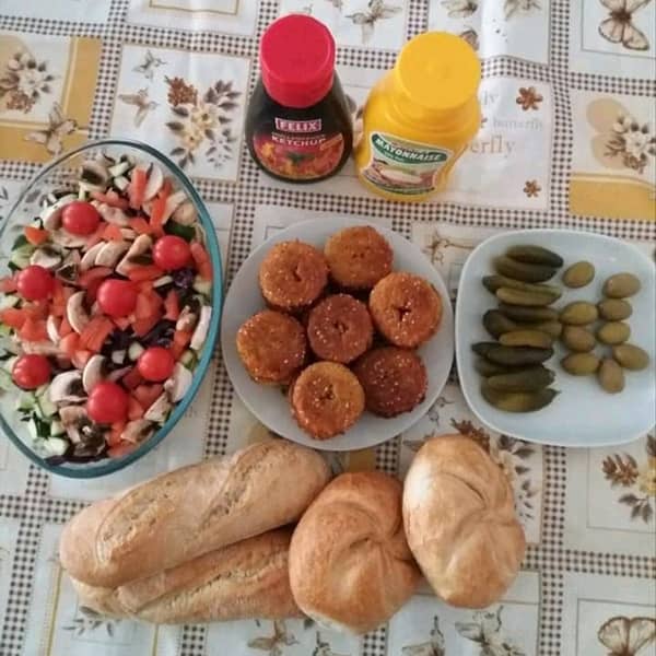طرز تهیه کتلت فلافل