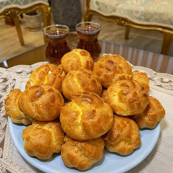 طرز تهیه نان خامه ای خوشمزه خانگی به روش قنادی طرز تهیه نان خامه ای در توستر طرز تهیه نان خامه ای قیفی طرز تهیه نان خامه ای با پیمانه طرز تهیه نان خامه ای بدون فر طرز تهیه نان خامه ای با خامه صبحانه طرز تهیه نان خامه ای نارنجکی طرز تهیه نان خامه ای کتویی طرز تهیه نان خامه ای برای حلوا