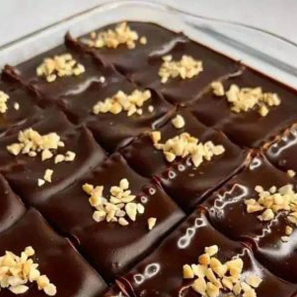 طرز تهیه دسر سمولینا مجلسی خوشمزه و فوری