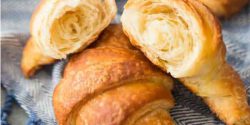 طرز تهیه نان کروسان ساده و خوشمزه فرانسوی