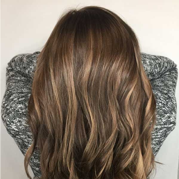 جدیدترین مدل های هایلات کاراملی روی موی قهوه ای از برترین ژورنال ها ihdghdj ;hvhlgd Caramel highlight ترکیب رنگ کاراملی هایلایت کاراملی هایلایت کاراملی عسلی هایلایت کاراملی صدفی هایلایت کاراملی روی موی قهوه ای لایت کاراملی روشن رنگ موی کاراملی روشن با دکلره هایلایت کاراملی دودی