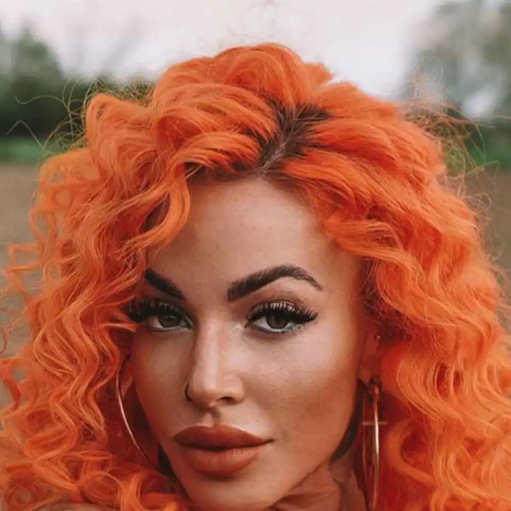 رنگ موی نارنجی مسی + انواع هایلایت ها با تناژ نارنجی رنگ موی نارنجی Orange hair color رنگ موی نارنجی عسلی رنگ مو نارنجی قهوه ای رنگ موی نارنجی بدون دکلره رنگ مو نارنجی پرتقالی رنگ موی نارنجی تیره رنگ موی نارنجی سوخته رنگ مو نارنجی روشن رنگ مو نارنجی مسی،رنگ موی نارنجی بدون دکلره،رنگ موی نارنجی طبیعی،کاتالوگ رنگ موی نارنجی،ترکیب رنگ موی نارنجی،رنگ موی نارنجی به چه پوستی میاد،رنگ موی نارنجی مسی