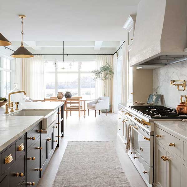 اشتباهات رایج در بازسازی آشپزخانه که باید زمان بازسازی به یاد داشته باشید Kitchen renovation بازسازی آشپزخانه قدیمی با کمترین هزینه تغییر اپن آشپزخانه قدیمی بازسازی سقف آشپزخانه آشپزخانه قدیمی زیبا برداشتن اپن آشپزخانه آشپزخانه قدیمی کوچک عکس آشپزخانه قدیمی بازسازی اپن آشپزخانه