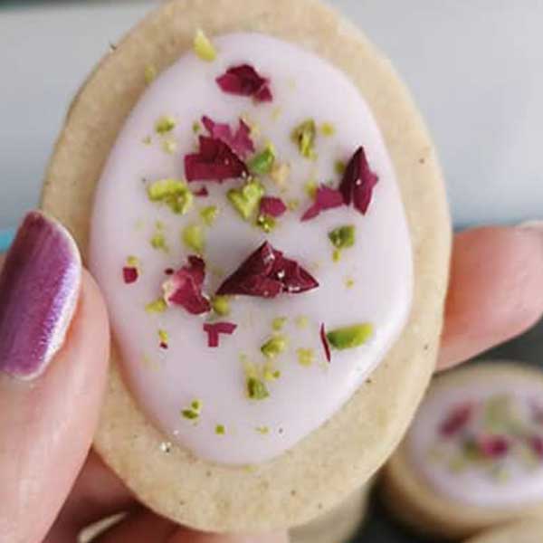 طرز تهیه شیرینی گل سرخ خانگی مخصوص برای عید نوروز شیرینی خشک شیرینی عید شیرینی خانگی