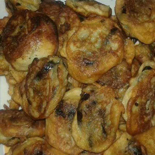 طرز تهیه خرما پفکی شیرینی خوشمزه و مخصوص سفره افطار