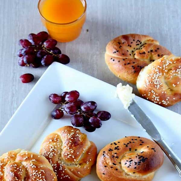 طرز تهیه نان آچما برای سحری نان خوشمزه ترکیه ای طرز تهیه آچما پنیری نان آچما پنیری نان اچما ارده و گرده طرز تهیه نان پنبه ای پنیری  طرز تهیه نان کره ای طرز تهیه نان مغزدار ترکیه طرز تهیه نان پنیری ترکیه How to prepare Achma bread