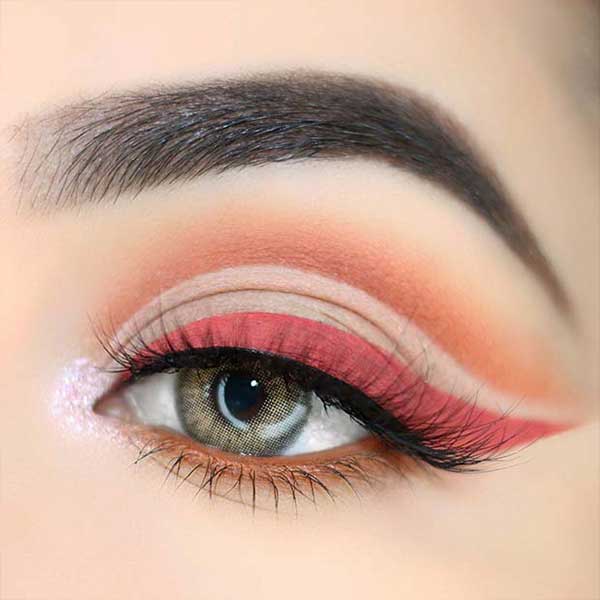 سایه چشم دخترانه کیوت و شیک برای مهمانی های خاص و دخترونه سایه چشم دخترانه فانتزی آرایش چشم دخترانه برای عروسی مدل سایه چشم ساده و شیک سایه چشم دخترانه جدید Eye shadow for girls مدل سایه چشم دخترانه shdi ]al nojvhki