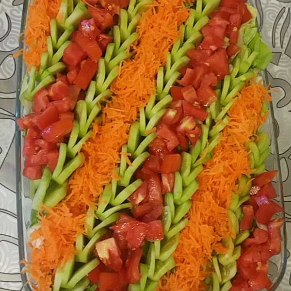 تزیین سالاد کاهو و خیار و گوجه ساده برای مهمانی ها Lettuce salad decoration تزیین سالاد کاهو و خیار و گوجه و هویج تزیین سالاد کاهو در ظرف گرد تزیین سالاد کاهو و خیار و گوجه ساده کانال تزیین سالاد کاهو تزیین سالاد کاهو در ظرف مستطیل تزیین سالاد کاهو و کلم تزیین سالاد کاهو ساده و شیک jcddk shghn