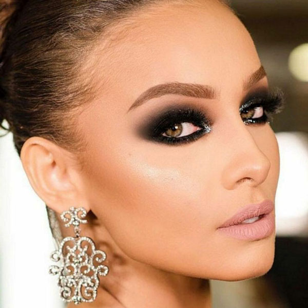 مدل آرایش چشم اسموکی آرایش اسموکی لایت آرایش اسموکی شاین آرایش اسموکی عروس سایه چشم اسموکی جدید آرایش اسموکی ساده سایه اسموکی مناسب چه چشم هایی است ارایش اسموکی صدف بیوتی اموزش سایه اسموکی ساده Hvhda hsl,;d