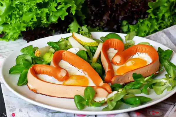 طرز تهیه سوسیس تخم مرغ قلبی