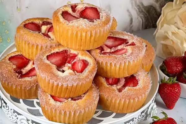 طرز تهیه پای توت فرنگی
