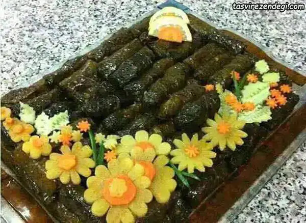 تزیین دلمه برگ مو