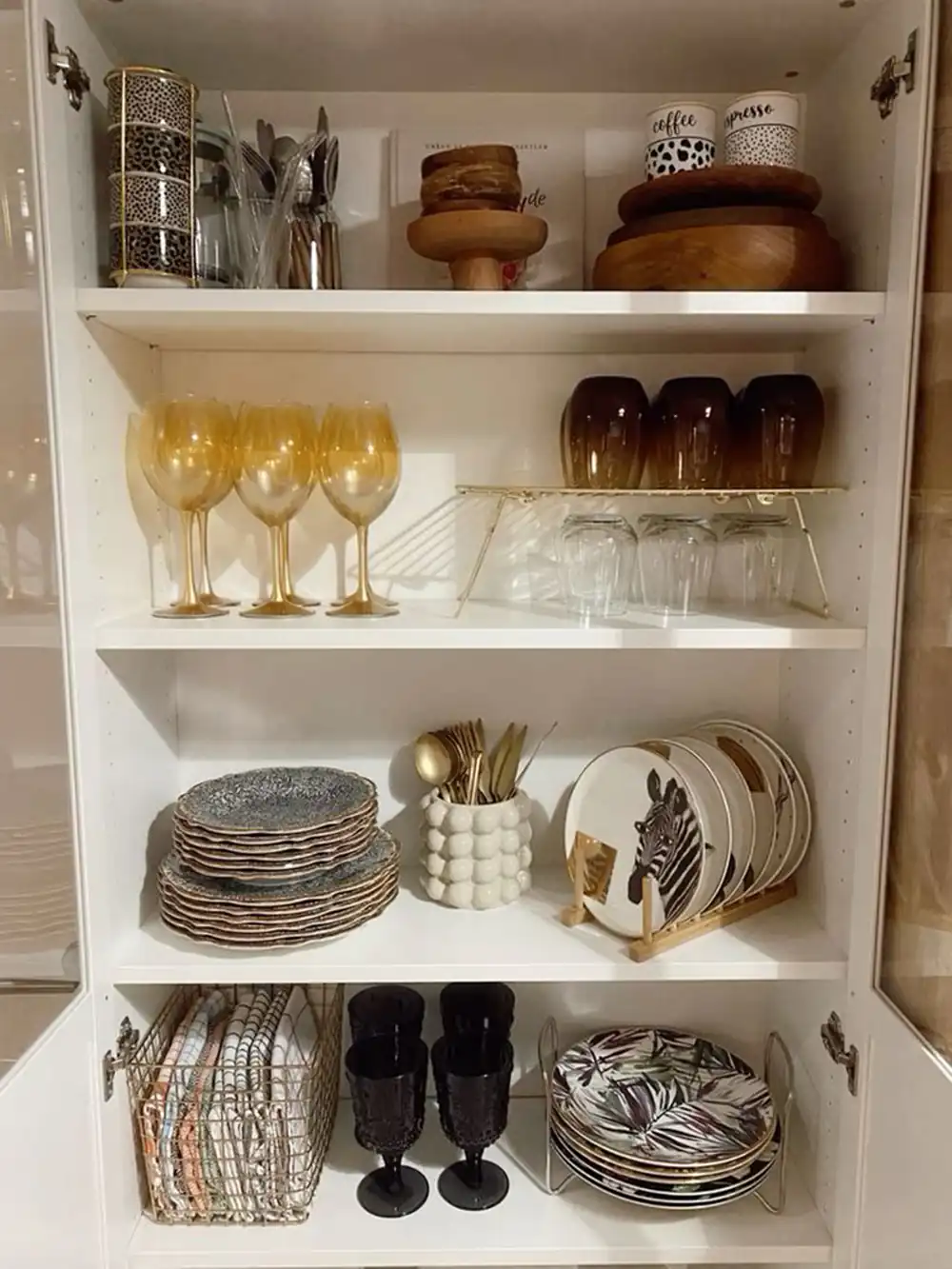 عکس چیدن کابینت
