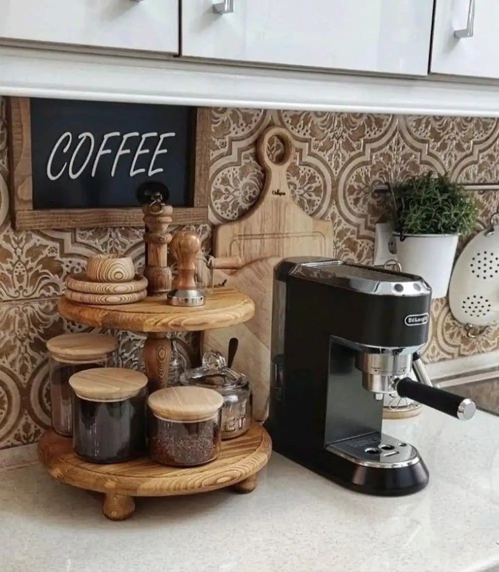 چیدمان آشپزخانه با وسایل چوبی