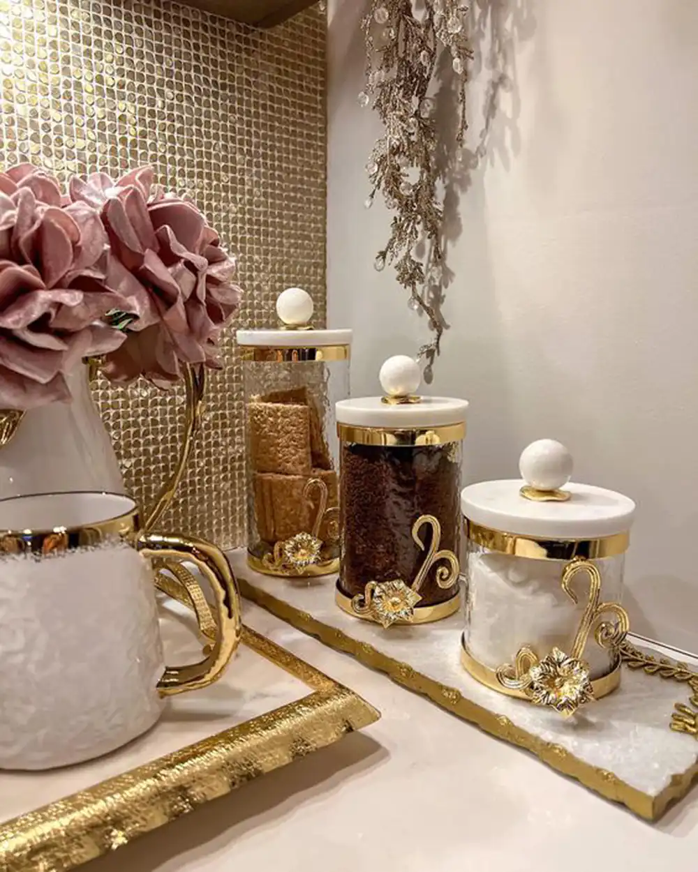 دیزاین روی کابینت آشپزخانه
