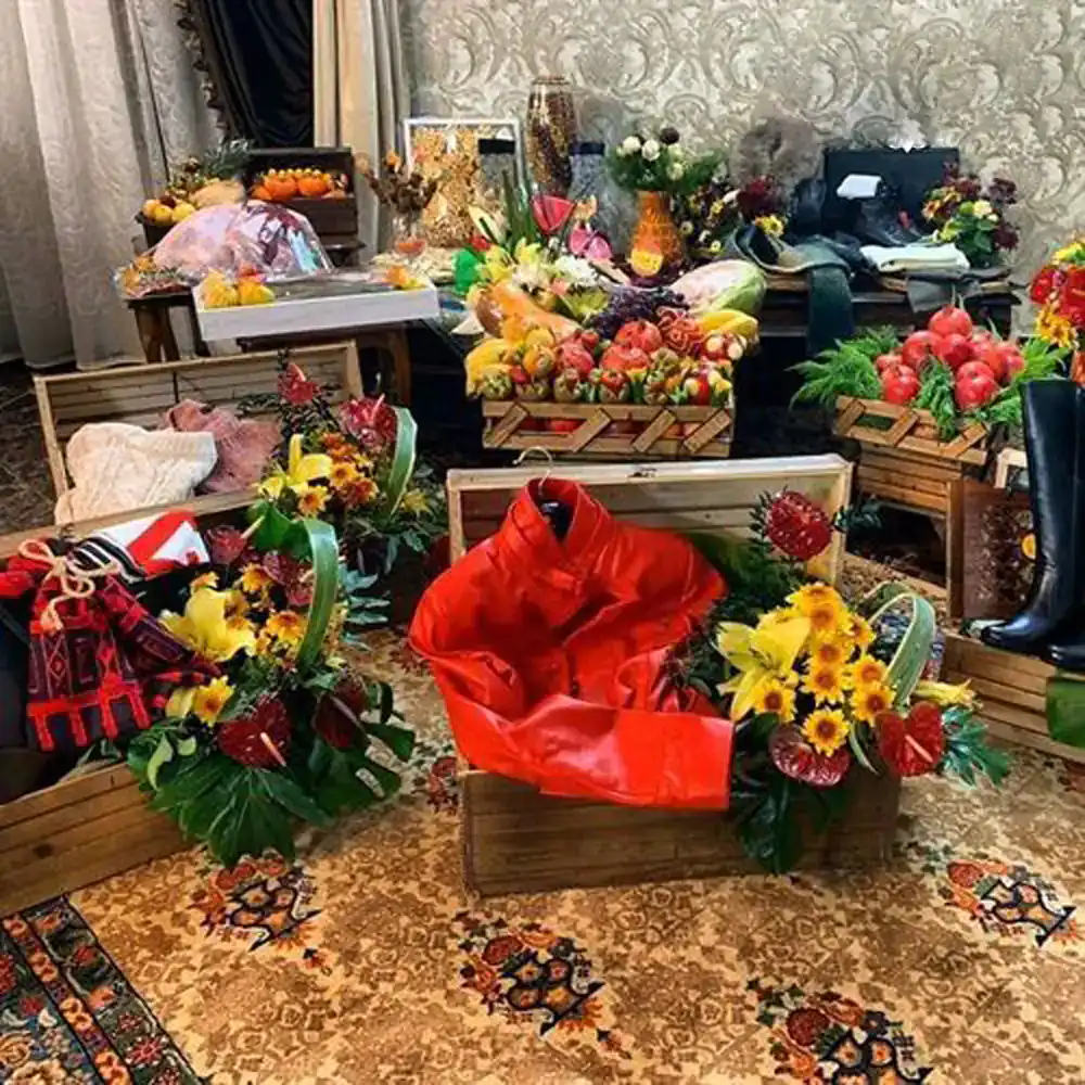 شب یلدا برای عروس چی میبرن