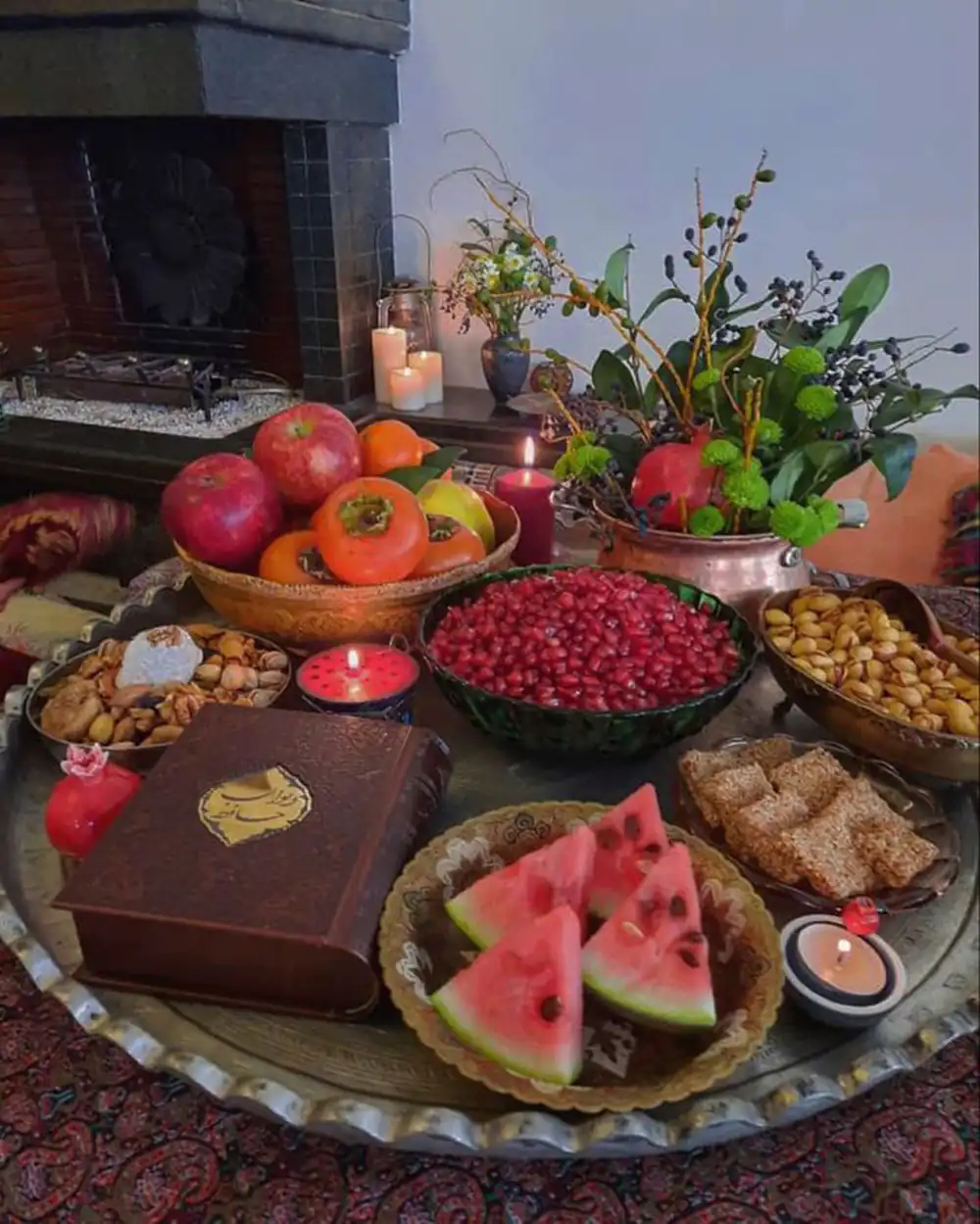 سفره شب یلدا ساده و شیک