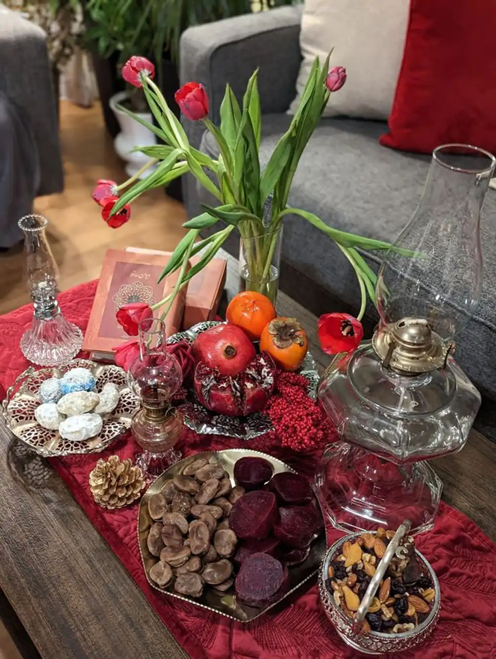 سفره شب یلدا ساده و شیک