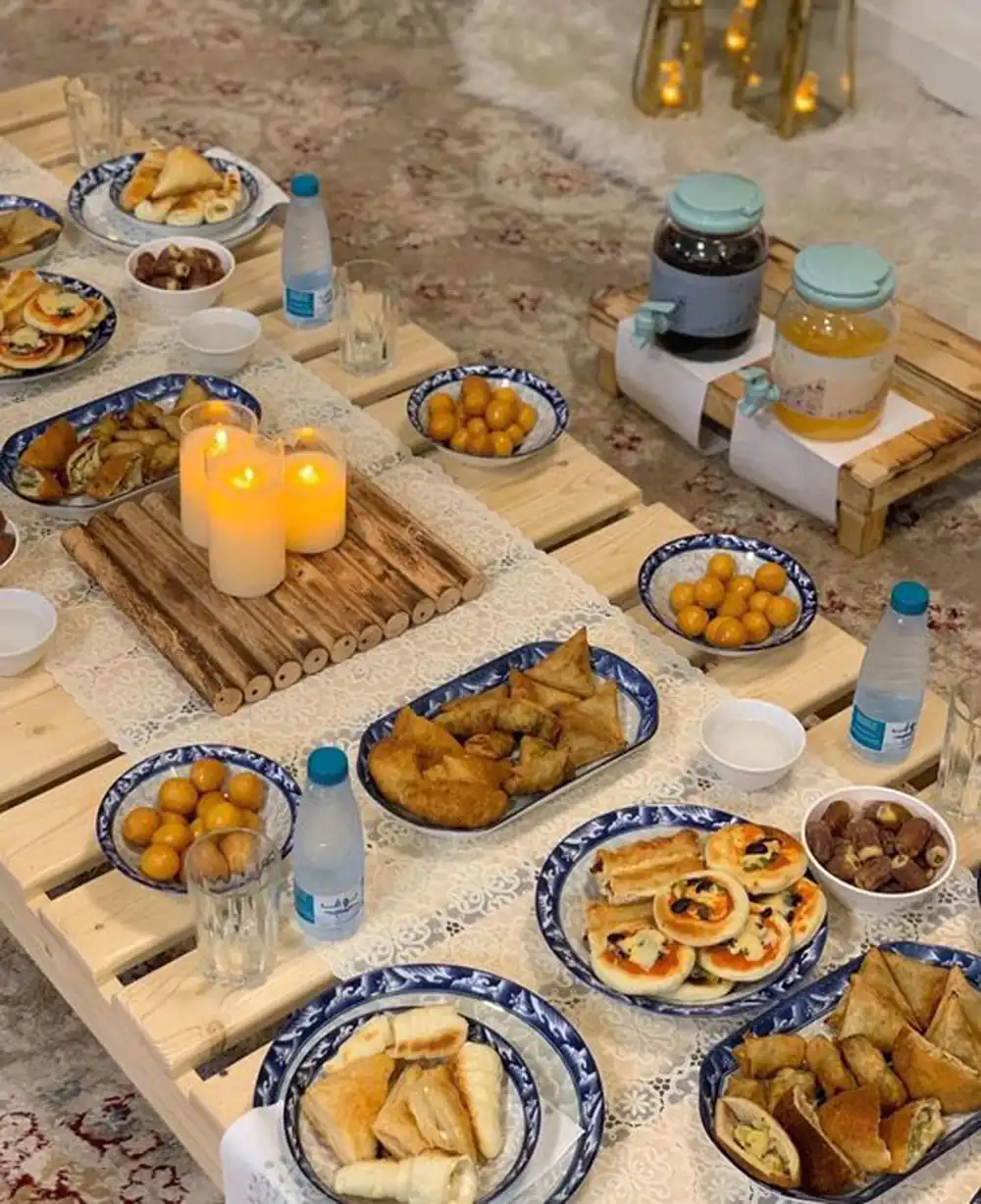 تزیین سفره غذا با وسایل ساده