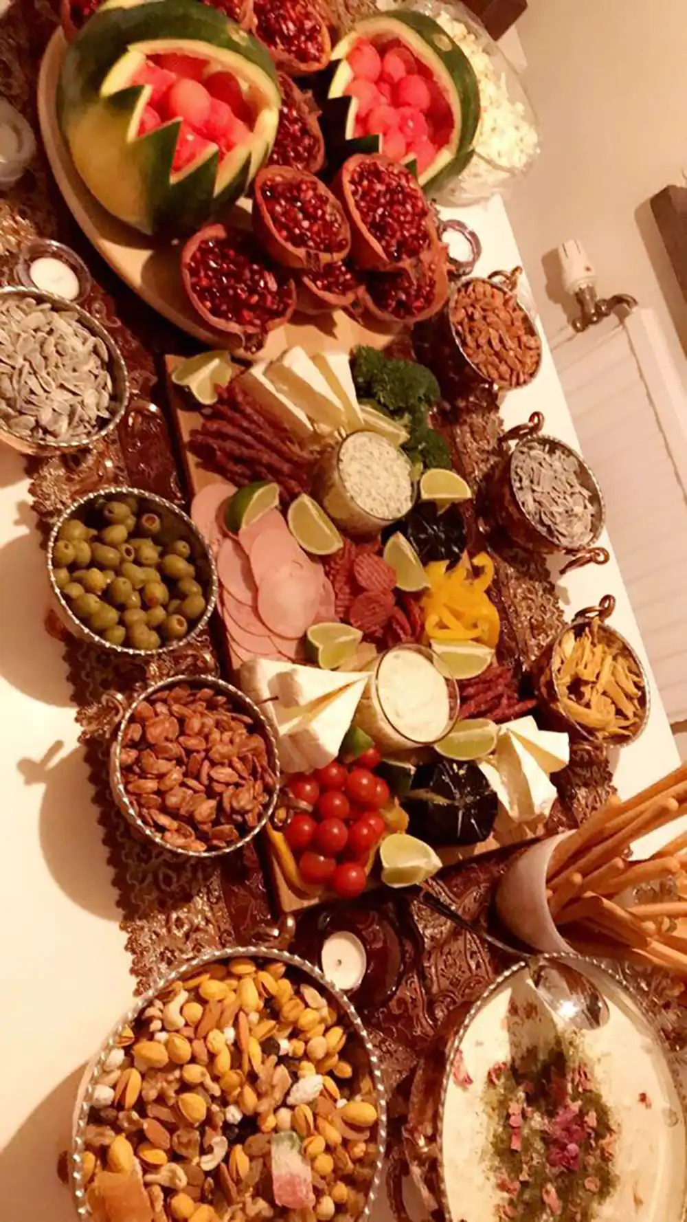 تزیین سفره یلدا