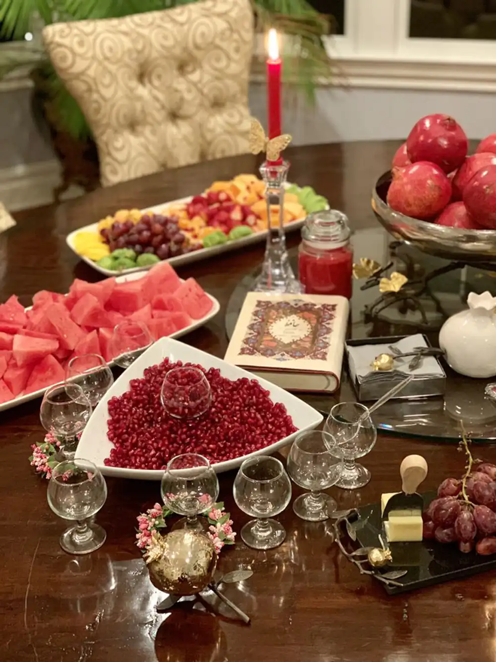 تزیین شب یلدا ساده