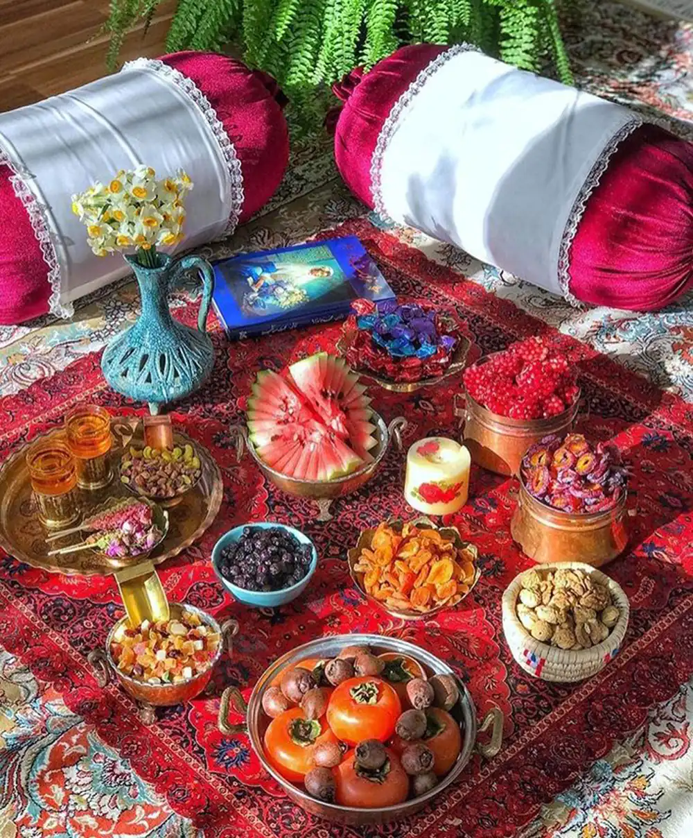 تزیین شب یلدا ساده