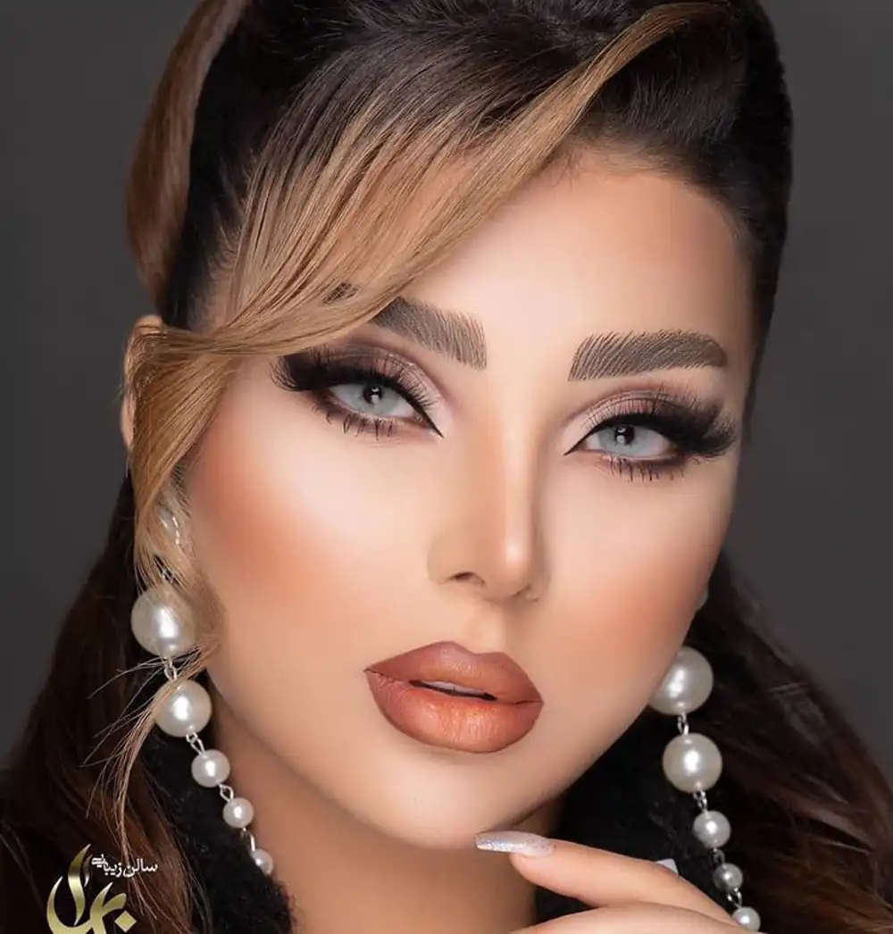 آرایش لایت عروسکی دخترانه