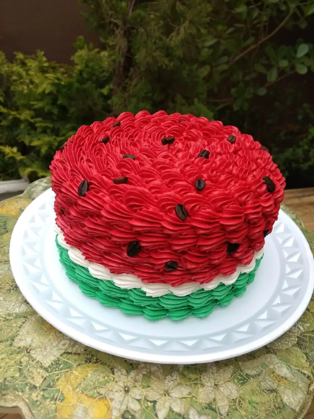 کیک شب یلدا برای مدرسه