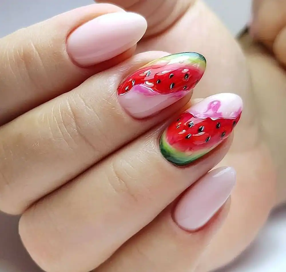 طراحی ناخن یلدایی جدید