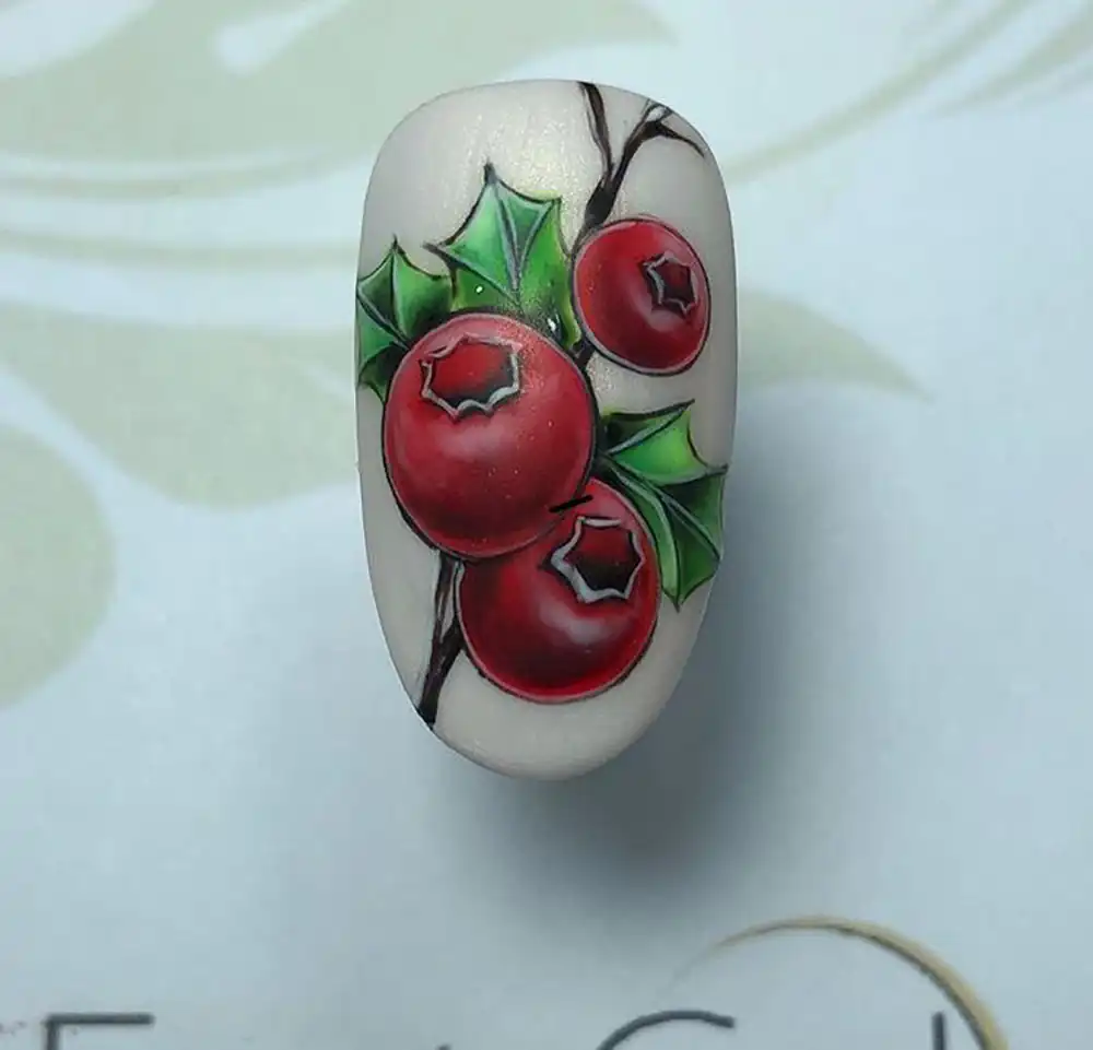 طراحی ناخن یلدایی جدید