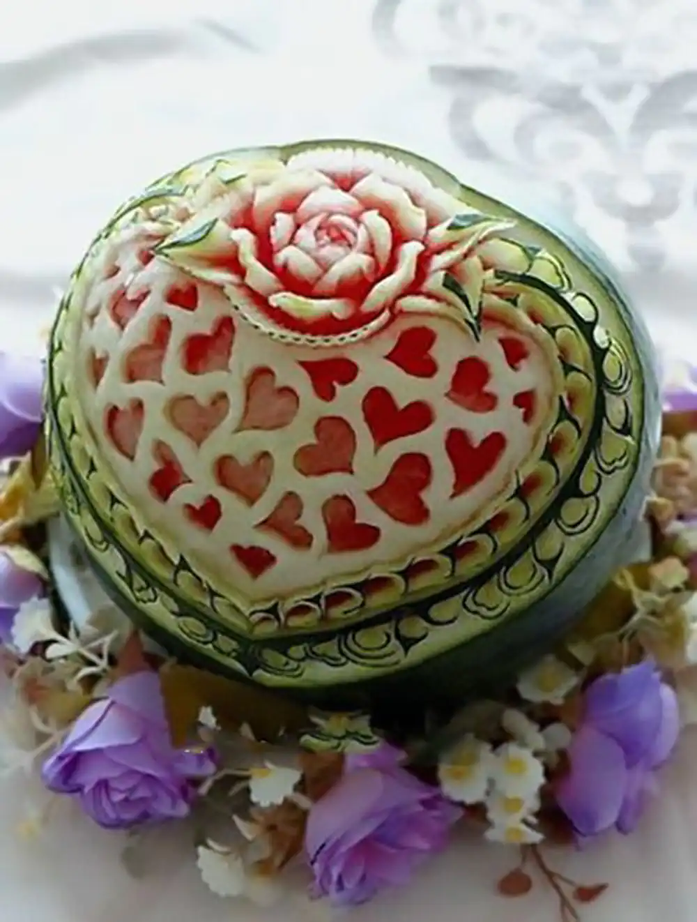 تزیین هندوانه شب یلدا برای عروس