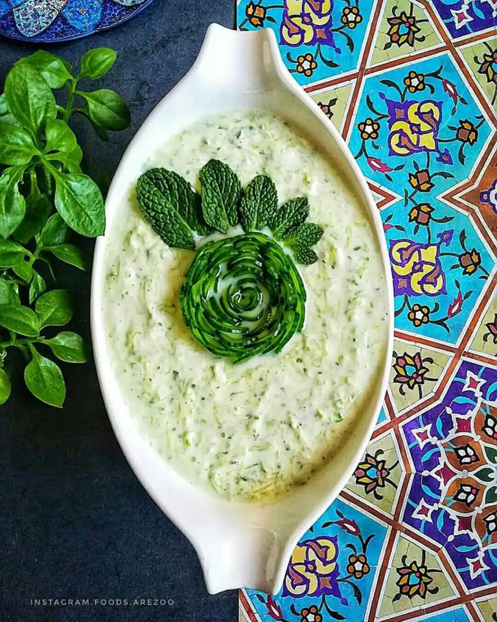 تزیین ماست و خیار ساده و شیک