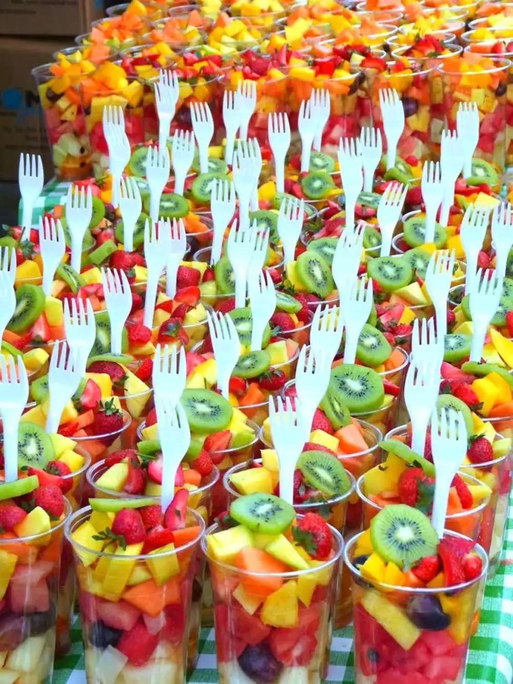 تزیین کلاس برای شب یلدا ساده