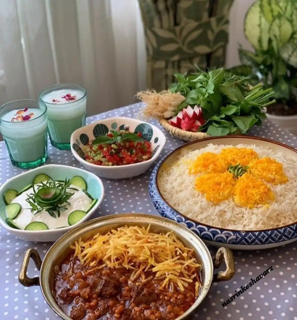 غذا برای مهمانی خانواده شوهر