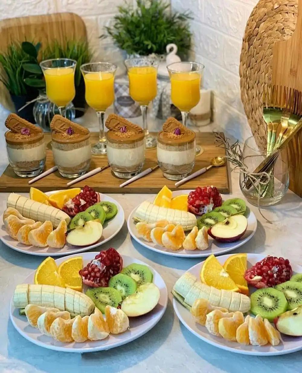تزیین میز پذیرایی مهمان