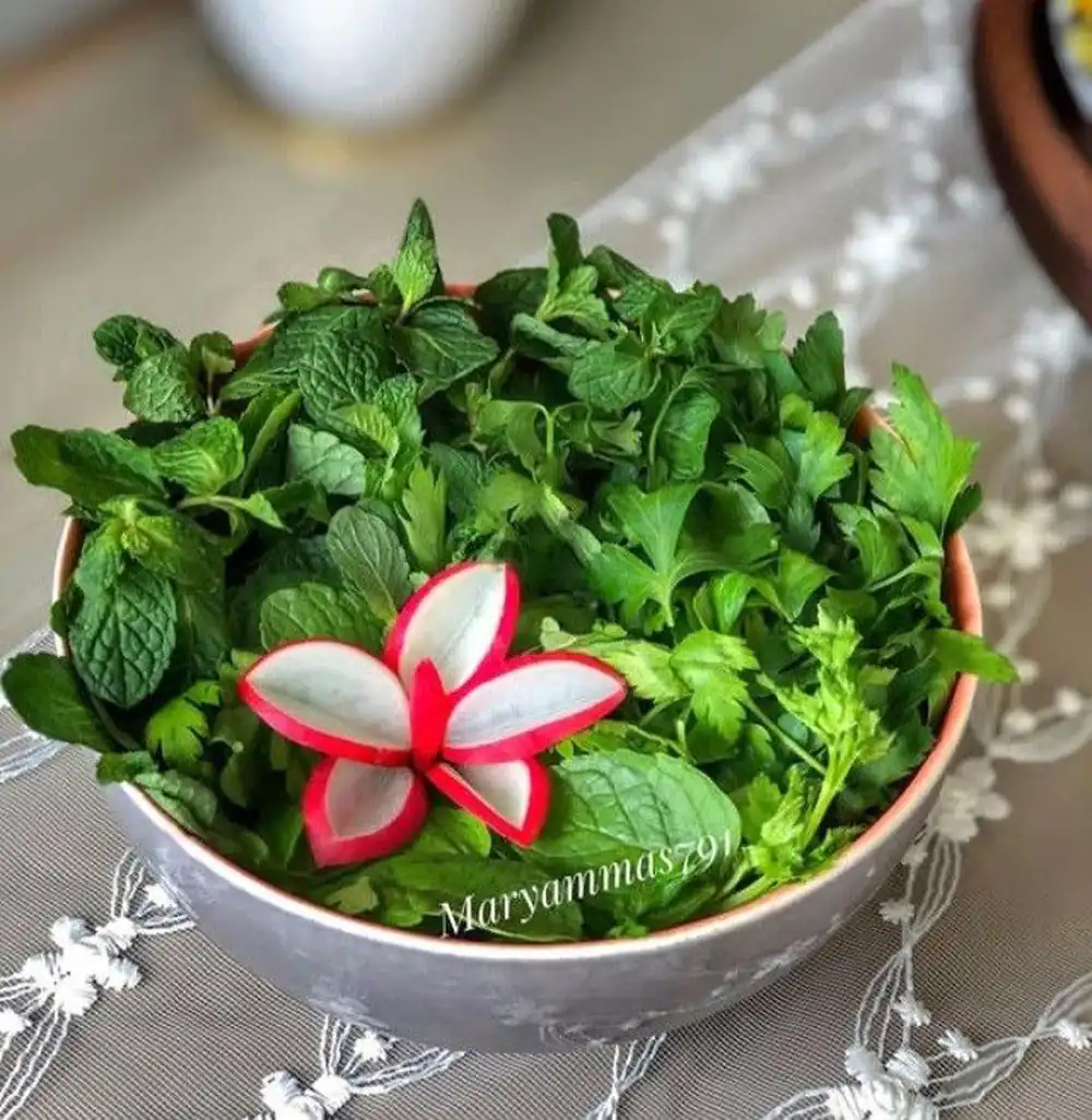 تزیین سبزی خوردن ساده