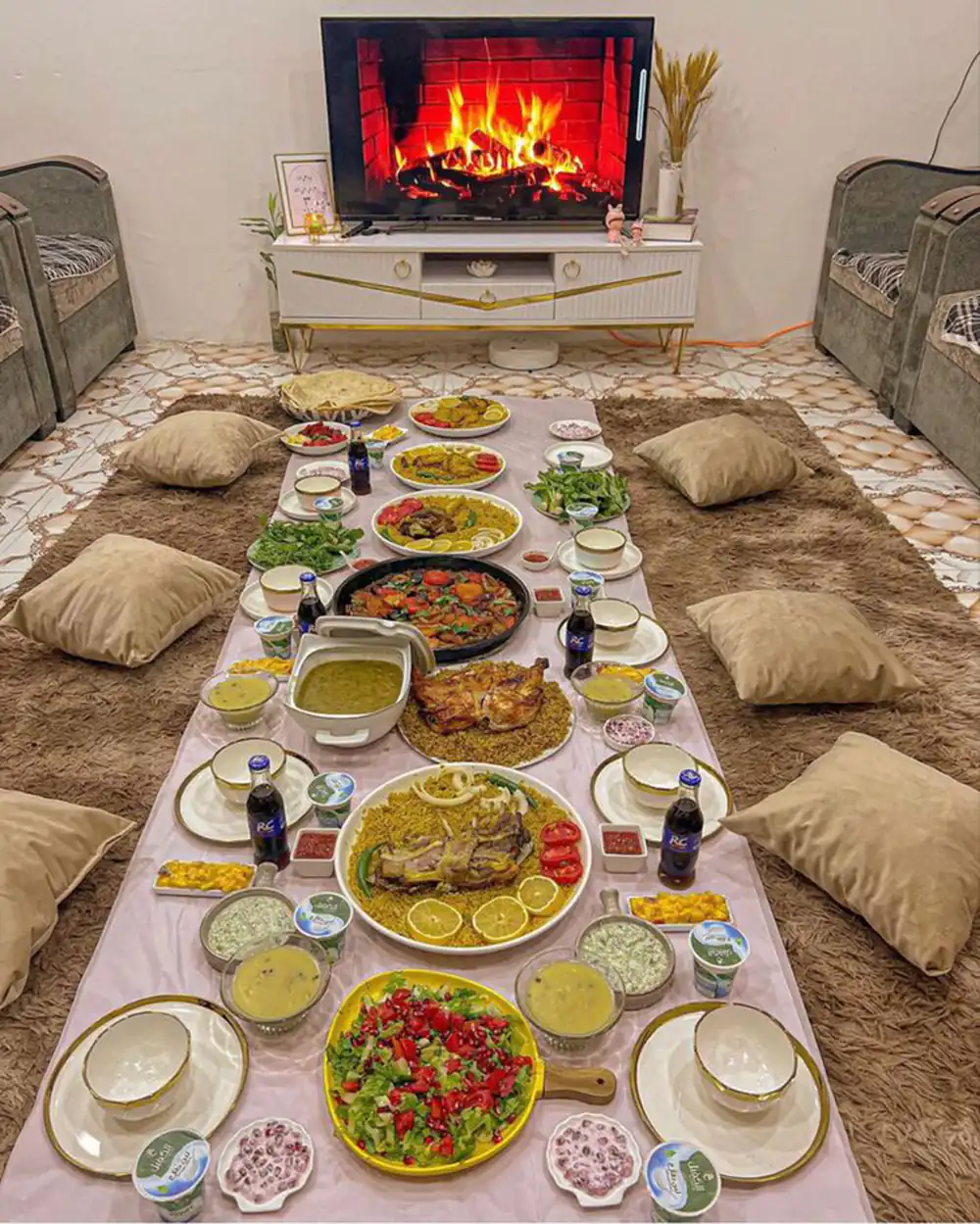 تزیین سفره غذا برای مهمان