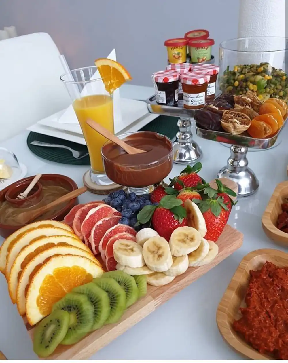 تزیین بشقاب میوه برای همسر