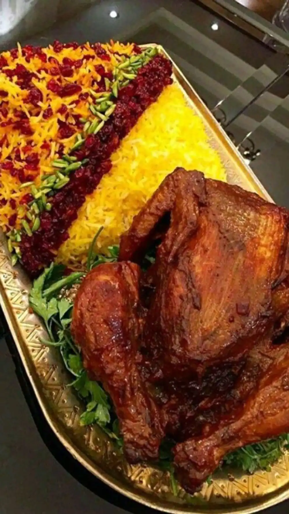 تزیین مرغ و برنج