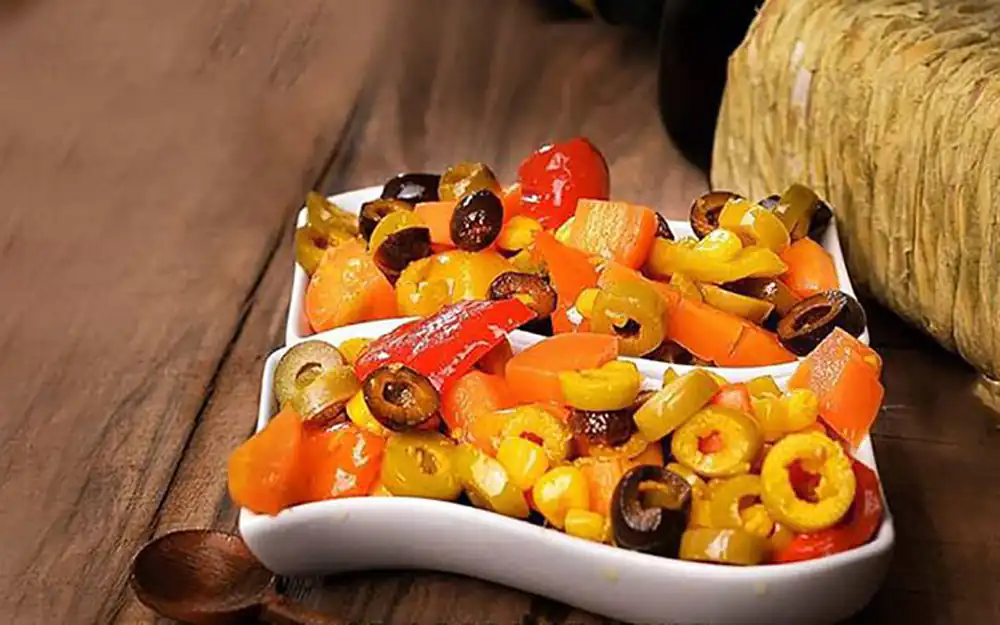 طرز تهیه ترشی اسپانیایی