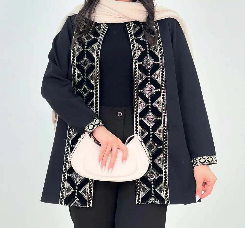 مدل مانتو برای عید ۱۴۰۴