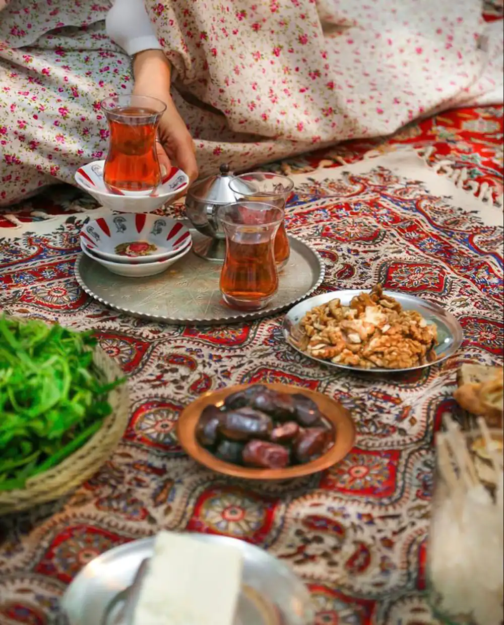 سفره افطاری ایرانی