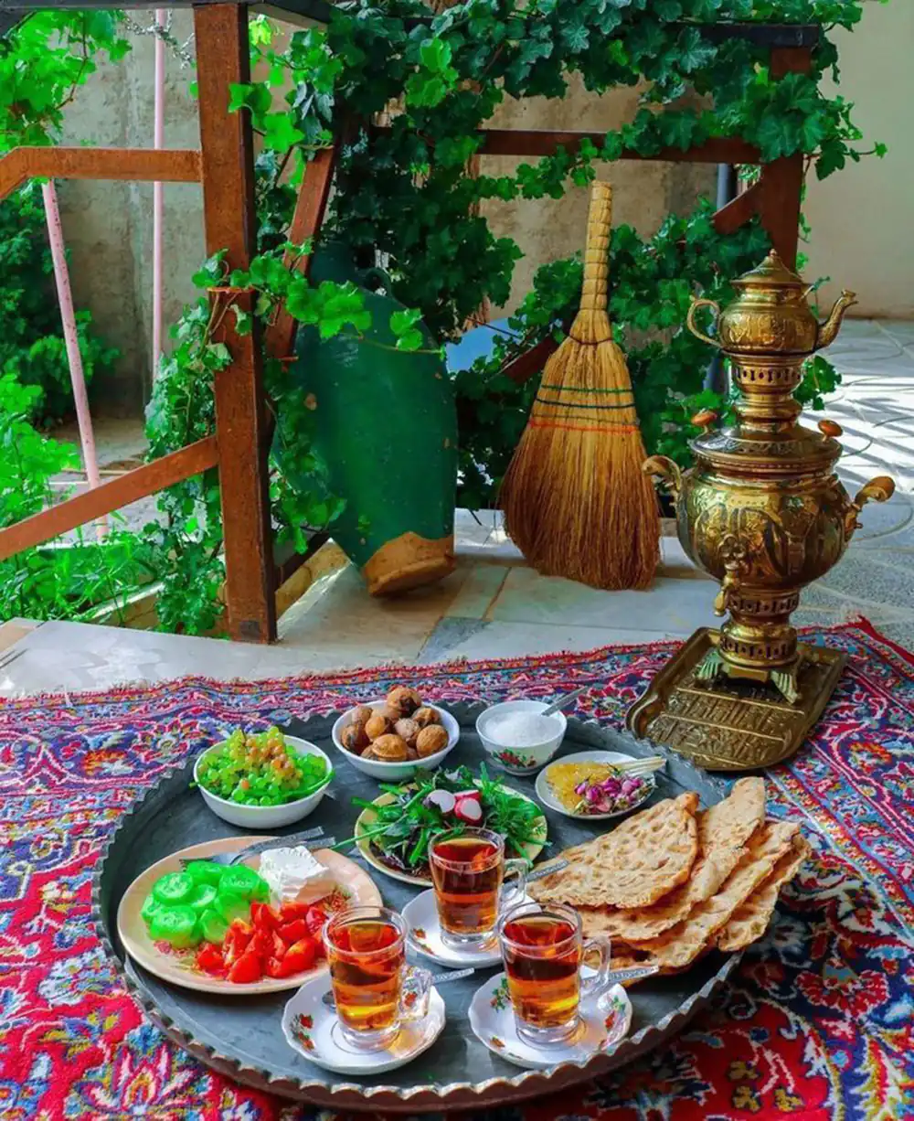 سفره افطاری ایرانی