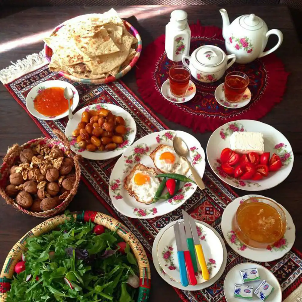 سفره افطاری ساده