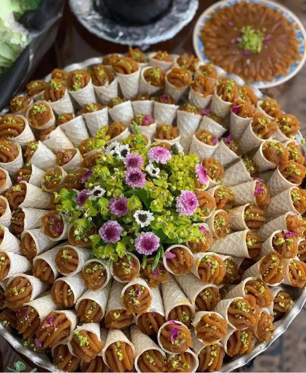 تزیین حلوا برای سفره افطاری