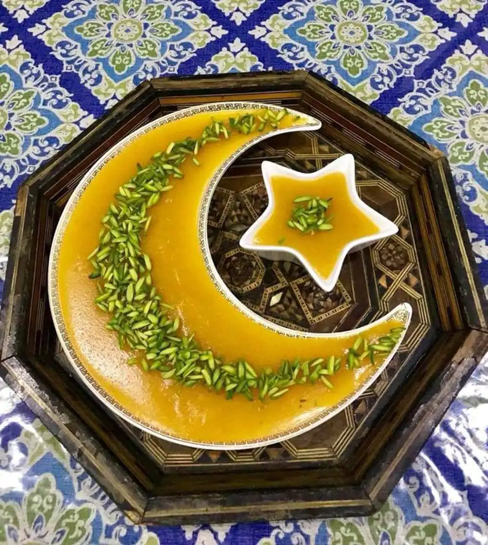 تزیین شله زرد با دارچین بدون شابلون