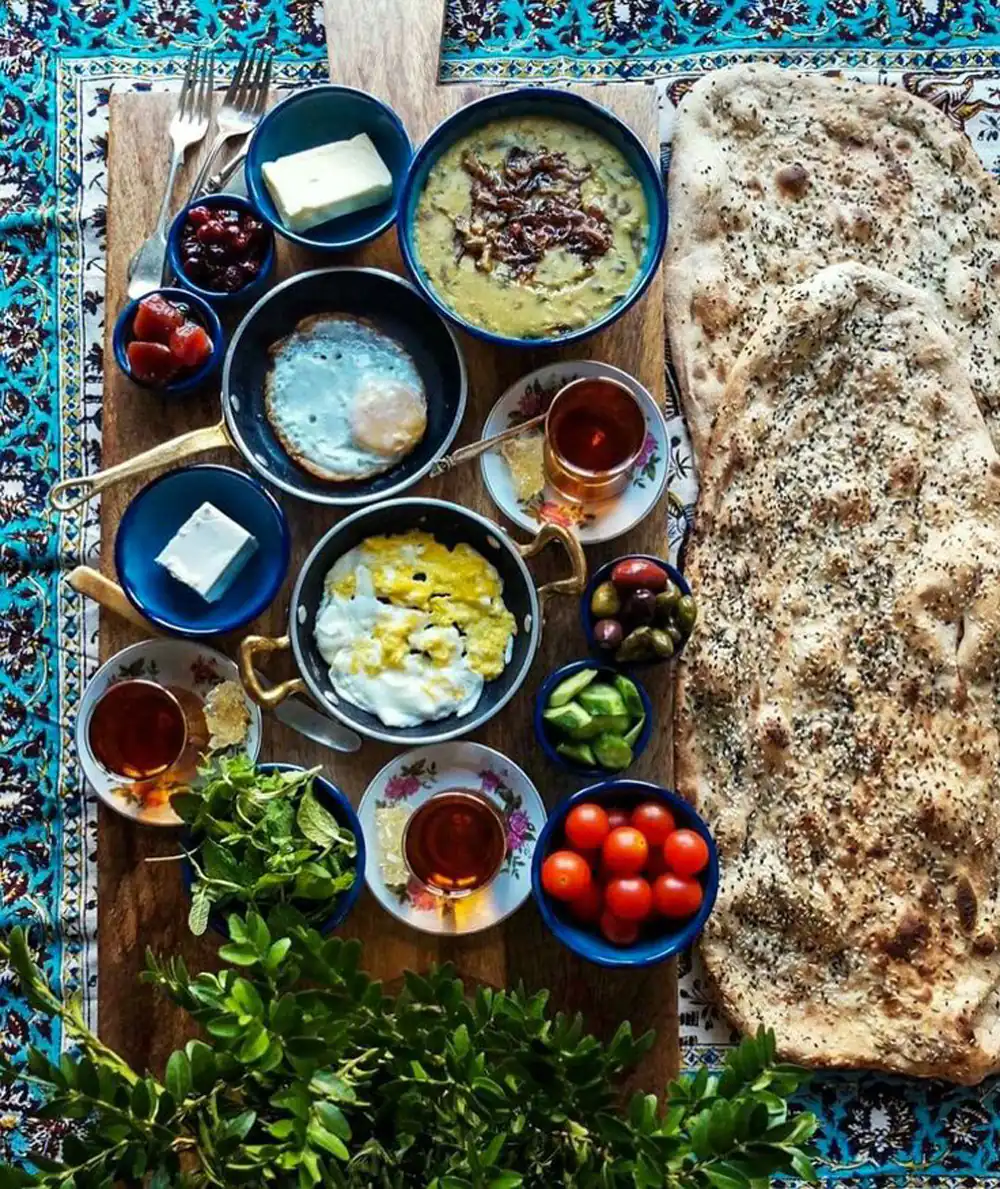 تزیین سفره افطاری ساده دو نفره