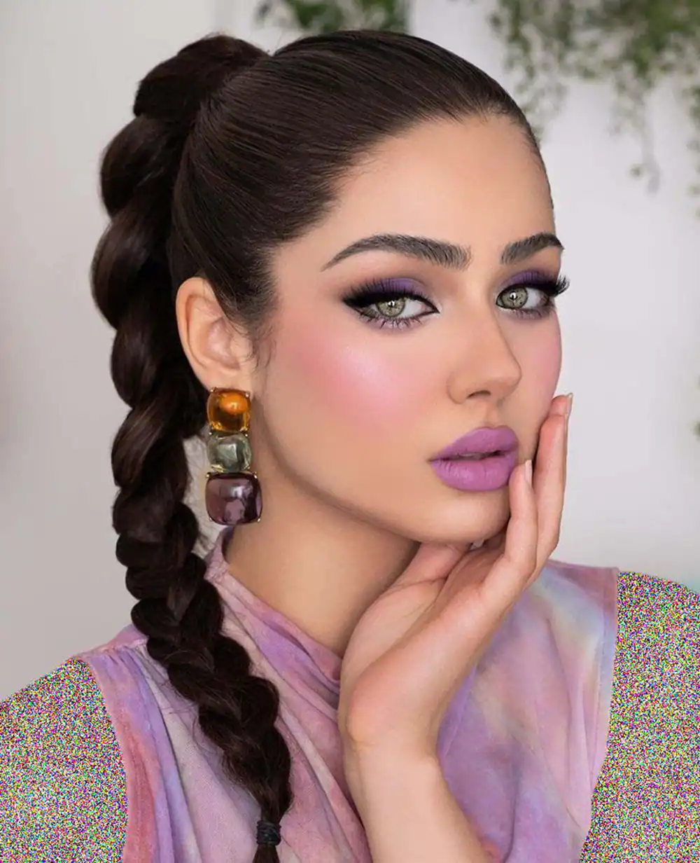 آرایش حرفه‌ای صورت