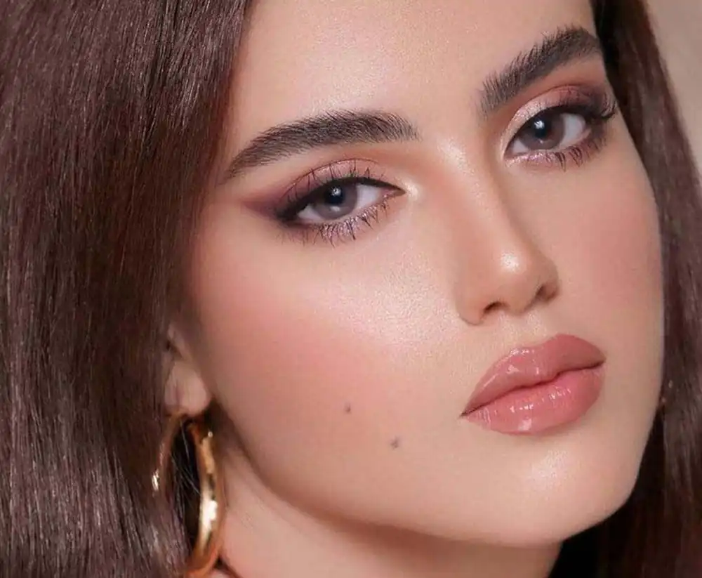 میکاپ ساده و شیک برای روزمره